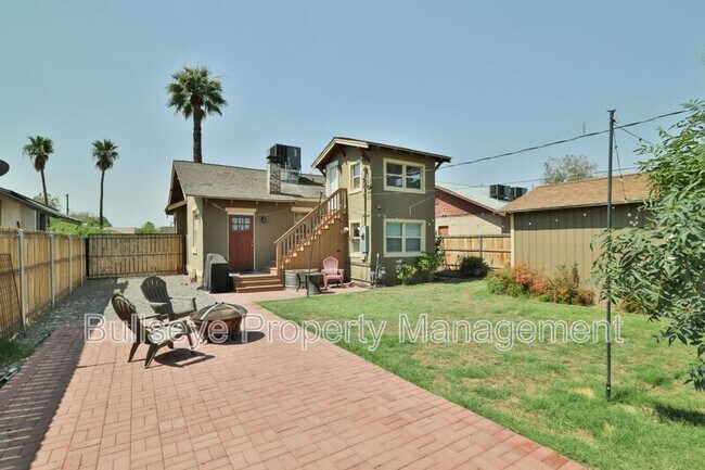Building Photo - 1238 E McKinley St