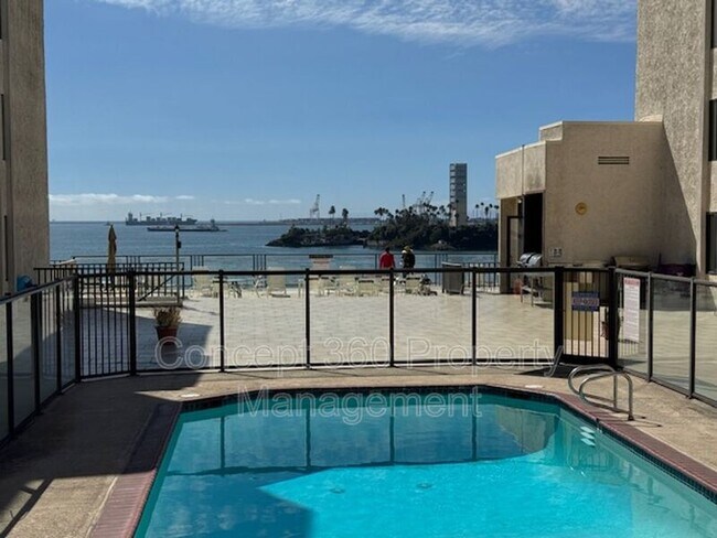 Building Photo - 1140 E Ocean Blvd