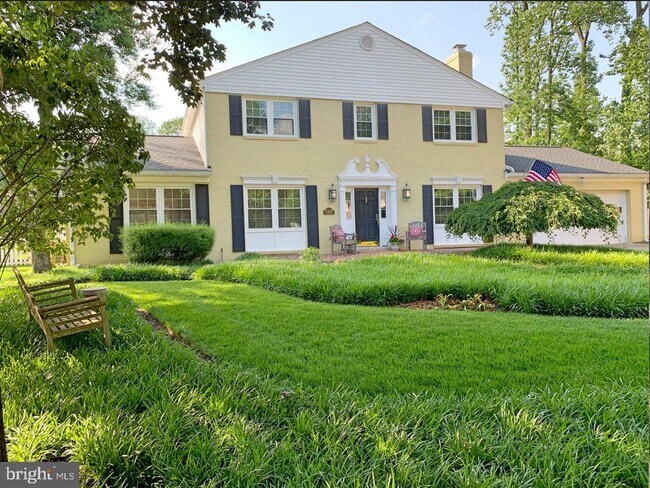Building Photo - 7327 Yates Ct