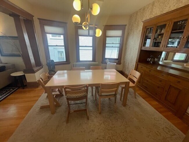 Building Photo - Beautiful, Charming and Well Maintained Four Bedroom Single Family Home in Macalester/Groveland N...