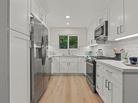 Building Photo - Get ready to fall head over heels for your...