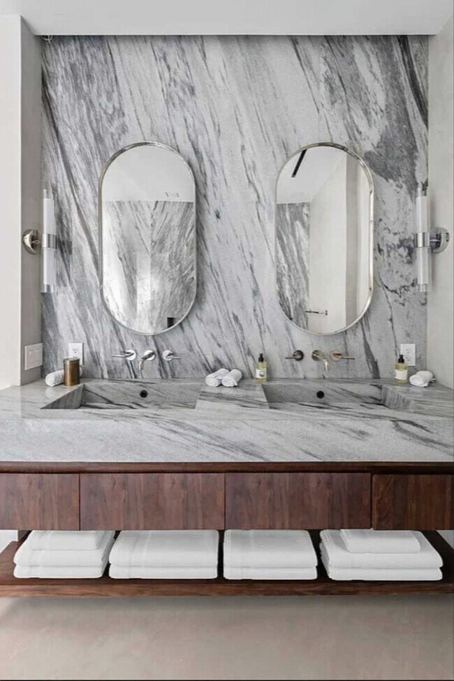 Building Photo - 51 S 1st St