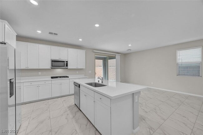 Building Photo - 4165 Royal Melody Ct