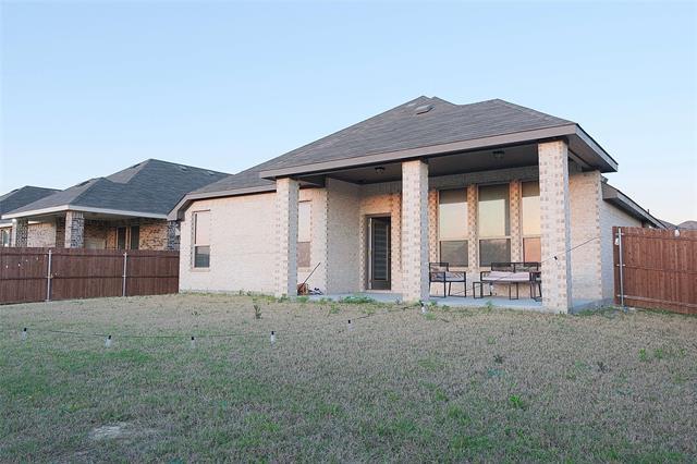 Building Photo - 5928 Pine River Ln