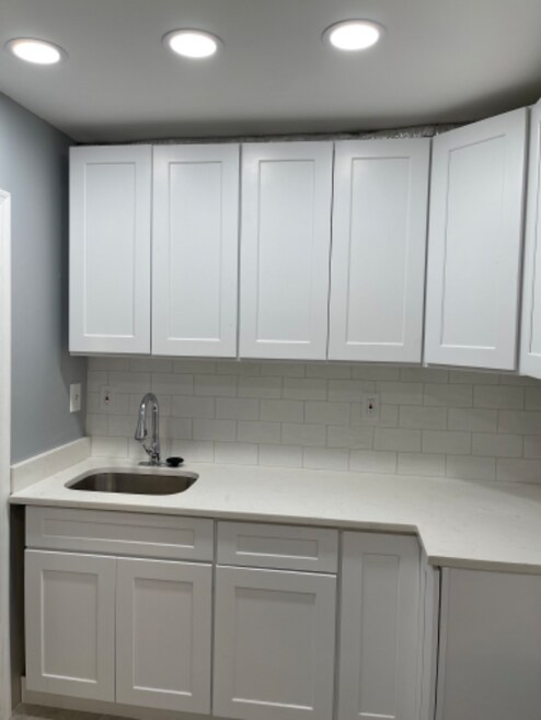 Building Photo - 1301 N Harrison St