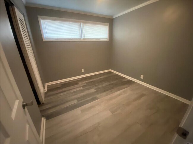 Building Photo - 3220 Doris Cir