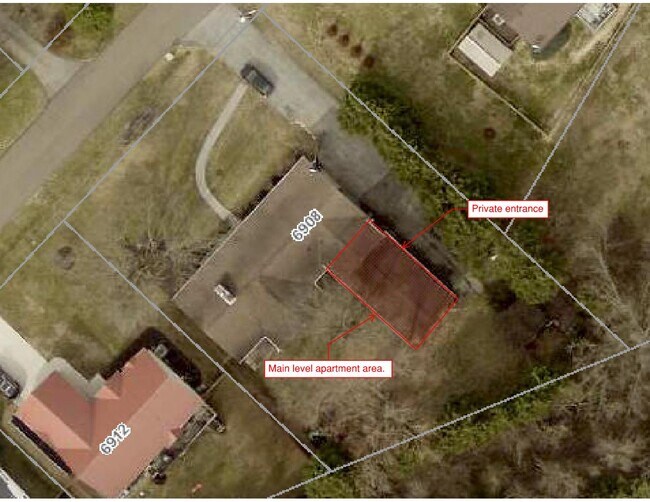 Building Photo - 6908 Dorchester Dr