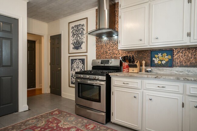 Building Photo - 119 Fortson Cir