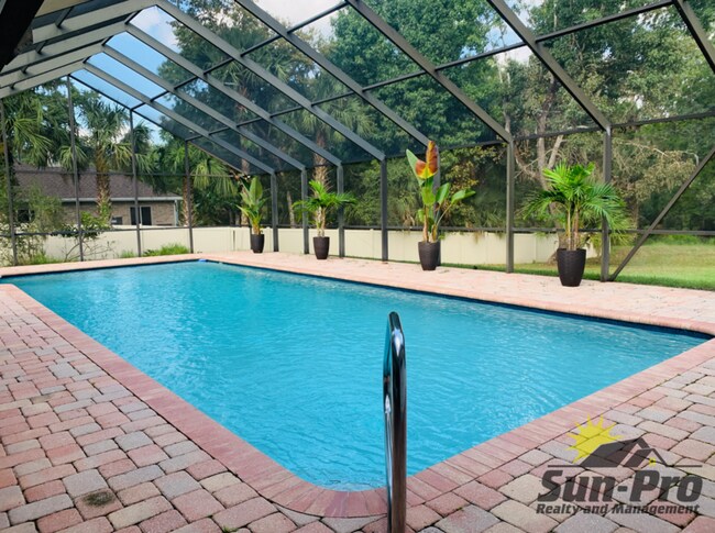 Building Photo - 3931 Tano Dr
