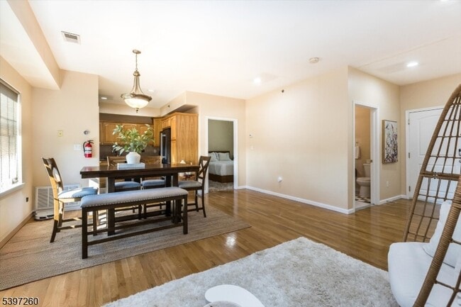 Building Photo - 349-353 S Broad St