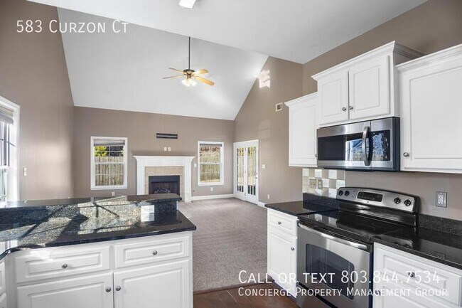 Building Photo - 583 Curzon Court