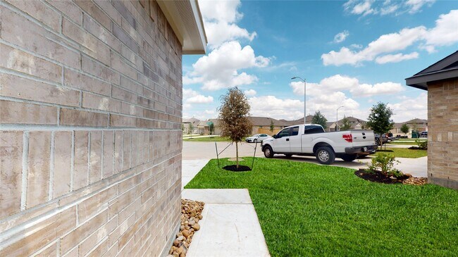 Building Photo - 26923 Wilderye Cv Ln