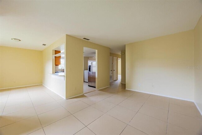 Building Photo - 9800 Turf Way