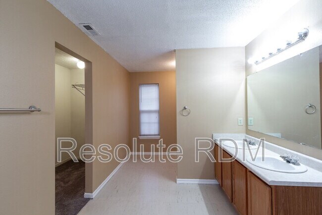 Building Photo - 10804 Timothy Ln