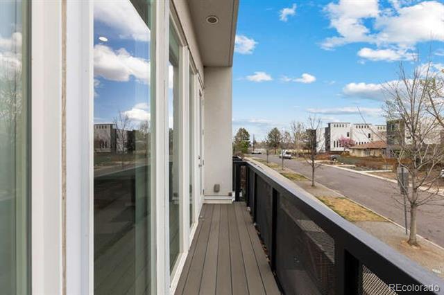 Building Photo - 1711 King St