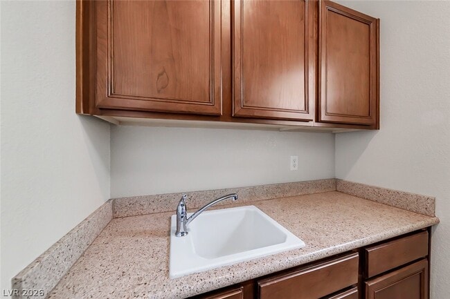 Building Photo - 9536 Bella Di Mora St