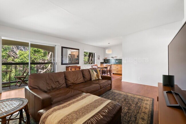 Building Photo - 3972 Jackdaw St