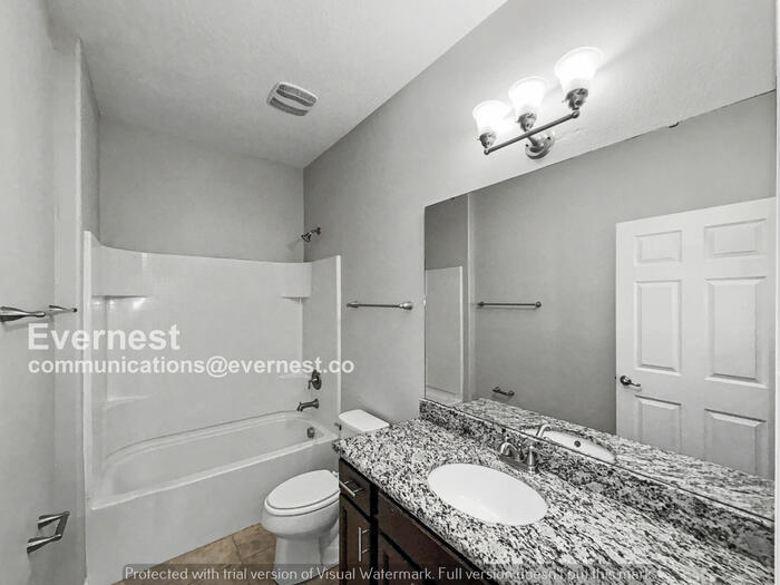 Building Photo - 505 Viceroy Ct