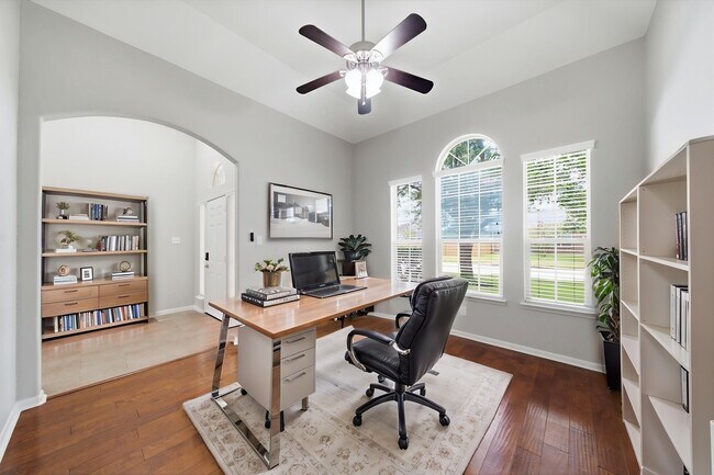 Building Photo - 4207 Canterbury Park Ln