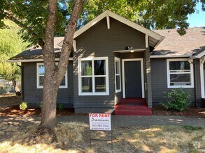 Building Photo - Remodeled One Bedroom Apartment in North S...