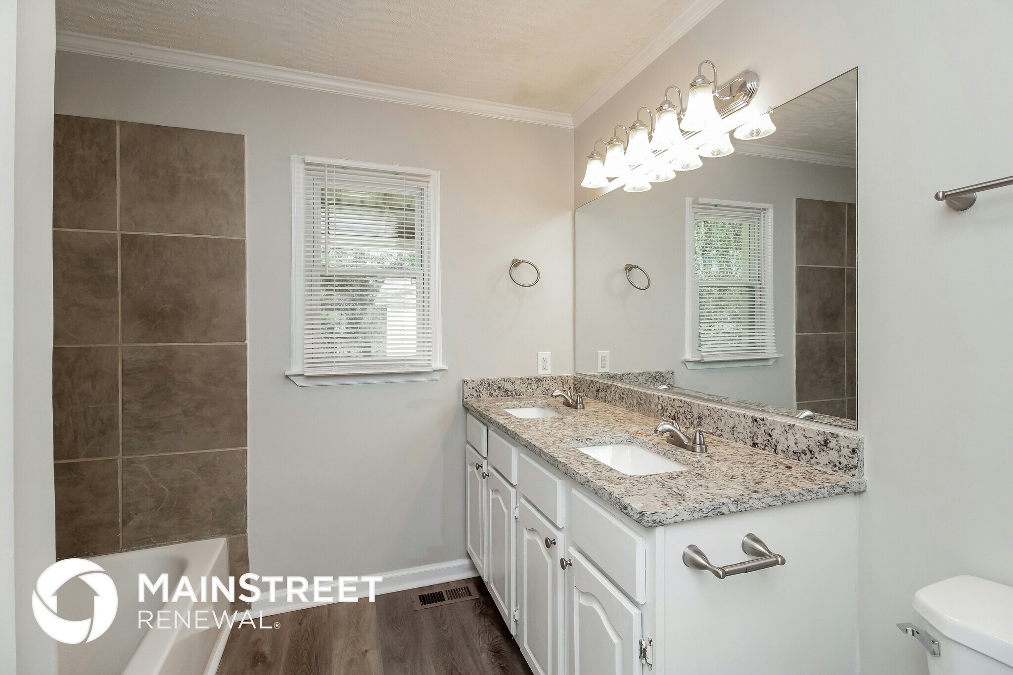 Building Photo - 179 Hazelton Loop