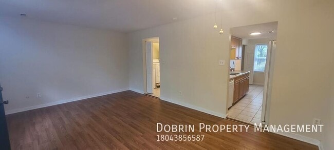Building Photo - 1514 Kemper St
