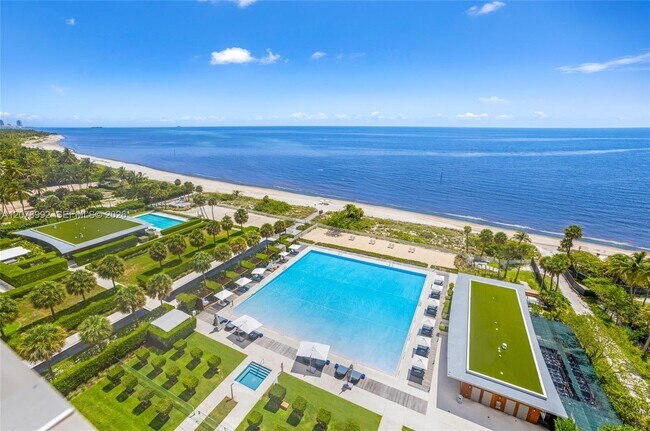 Building Photo - 360 Ocean Dr