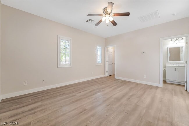 Building Photo - 2528 Lochmaben St