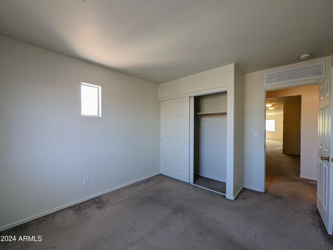 Building Photo - 3715 W Fremont Rd.