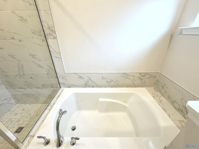 Building Photo - 25345 Evanford Dr