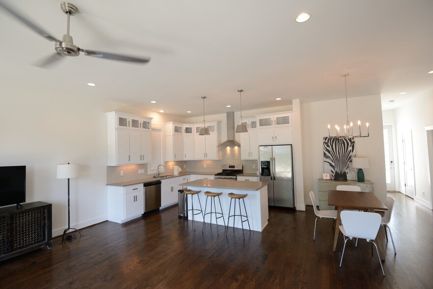 beautiful kitchen with stainless steel appliances - 1207 Tremont Ave