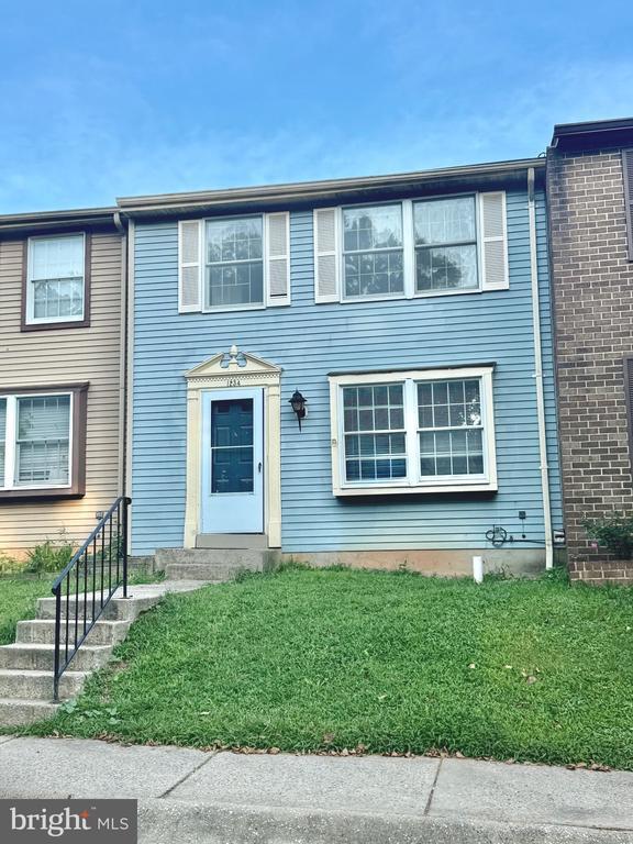 Building Photo - 1234 Elm Grove Cir