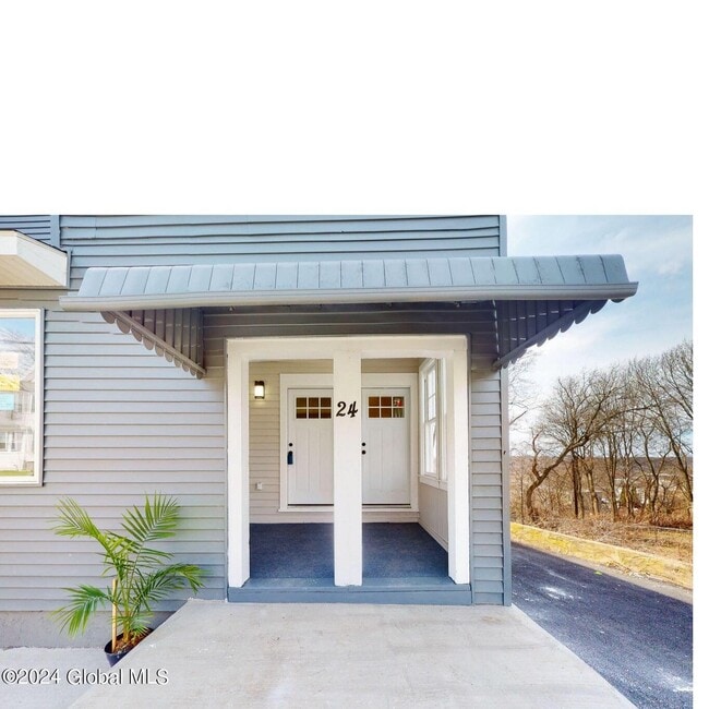 Building Photo - 24 Academy St