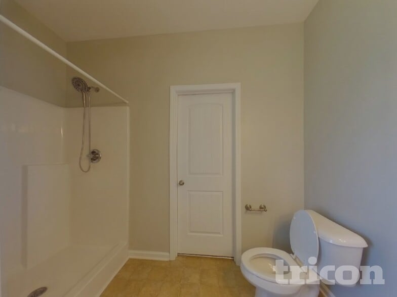 Building Photo - 920 Beverly Ct