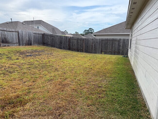 Building Photo - 531 Flower Reed Ct