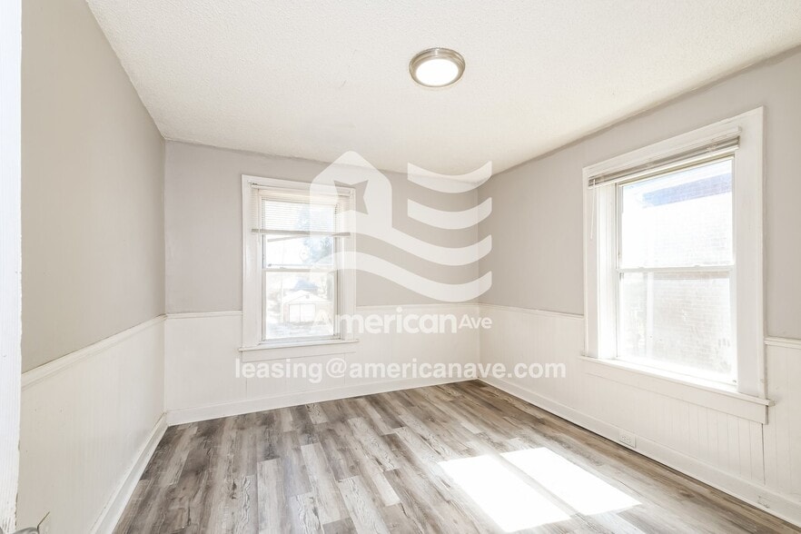 Building Photo - 3834 Missouri Ave