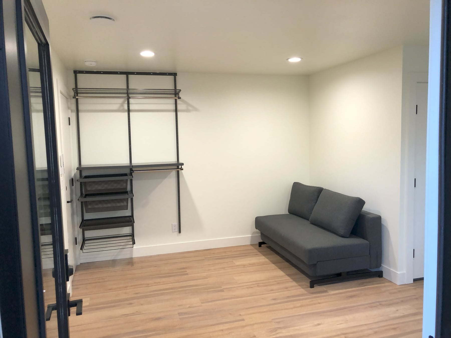 Building Photo - 219 Rosemary Ln