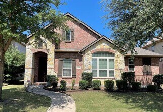Building Photo - 914 Cougar Dr