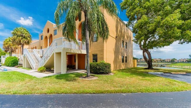 Building Photo - 5200 NW 31st Ave