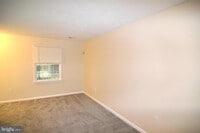 Building Photo - 21632 Shangri-La Wy