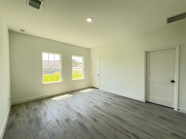 Building Photo - 1686 SW 162nd St