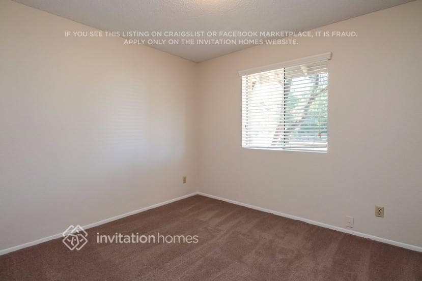 Building Photo - 208 W McLellan Rd