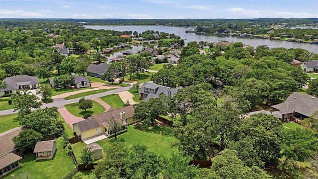 Building Photo - 103 Seminole Dr