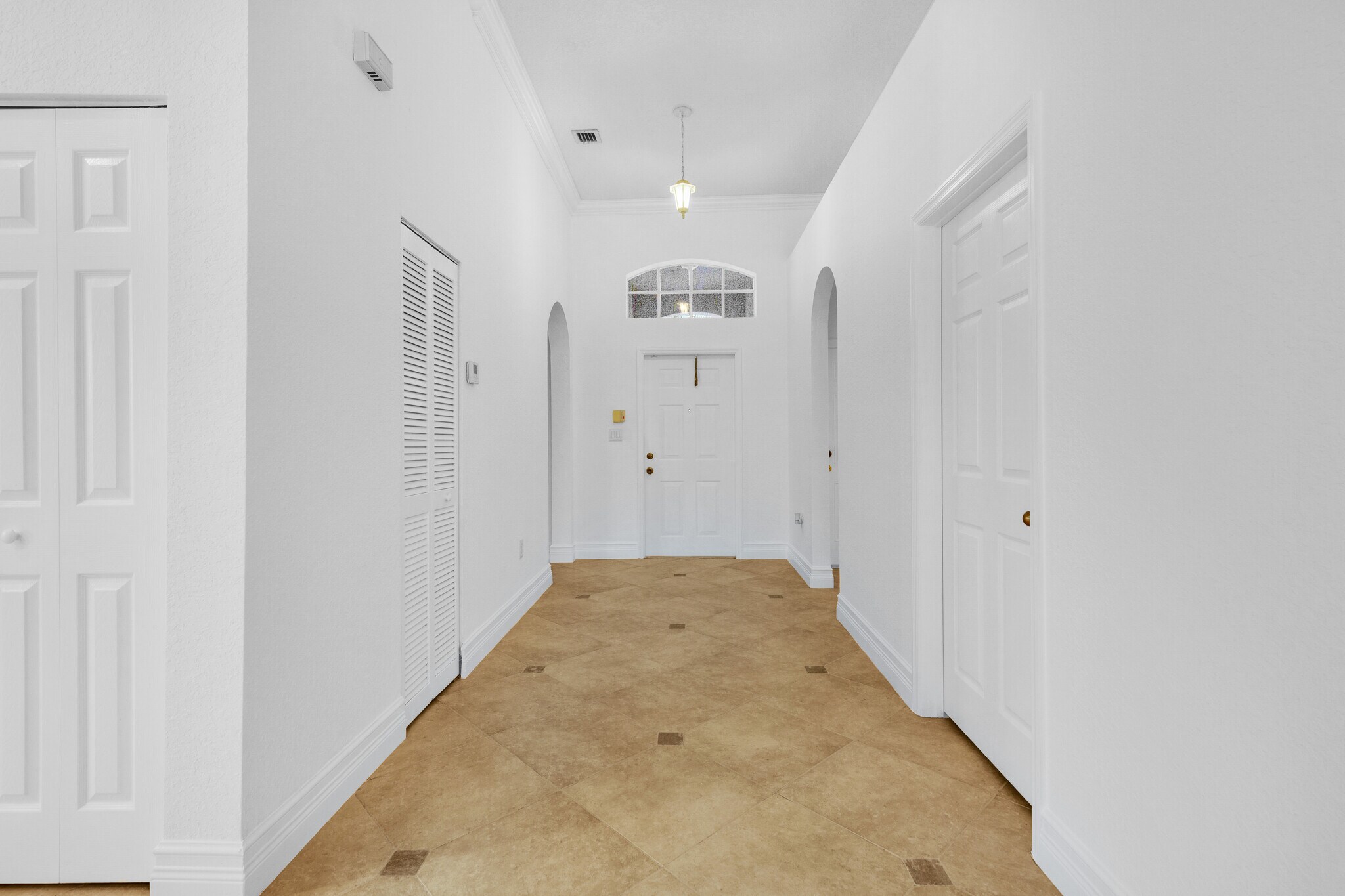 Building Photo - 5334 NW 111th Ct