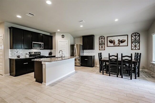 Building Photo - 13005 Oleander Bay Ln