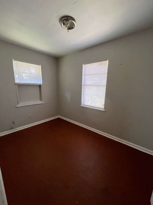 Building Photo - 2225 Riley Alley