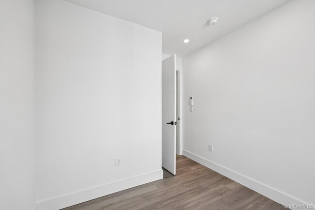 Building Photo - 325 Manville Rd