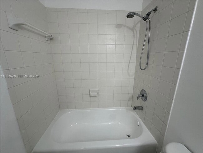 Building Photo - 1261 SE 27th St