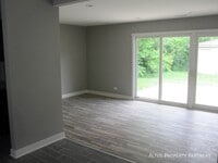 Building Photo - 16535 Spaulding Ave