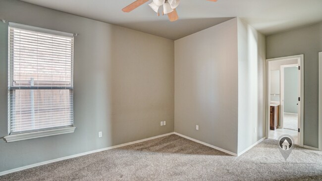 Building Photo - Versatile Deer Creek Corner-Lot Home | 3 Bedrooms, 3.5 Baths + 2 Flex Rooms for Offices, Studies,...